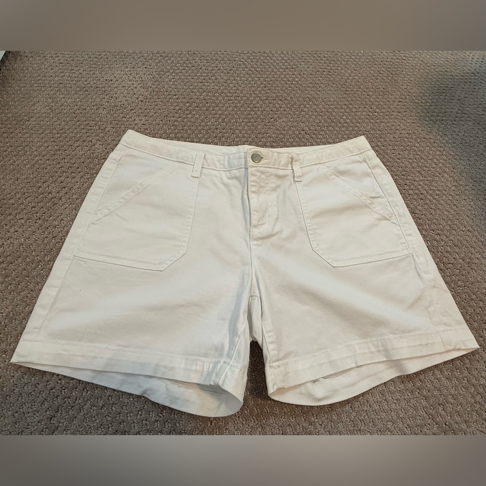 Caslon White Women's Shorts